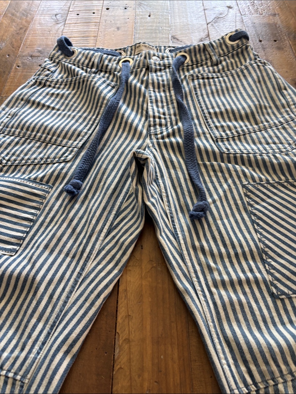 We The Free Moxie Striped Blue and White Women’s Drawstring Pants.